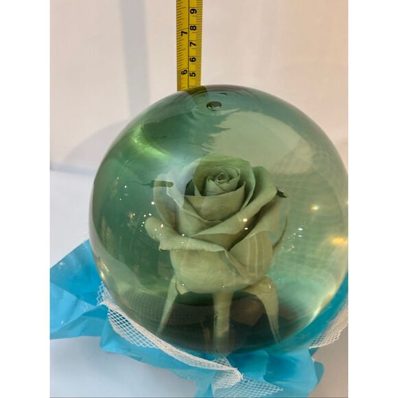 Forever Blue Rose In Glass Water Dome Globe - Picture 7 of 9